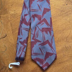 David Lawrence Made in Italy Silk Burgundy Maroon Neck Tie